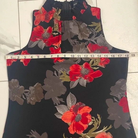 Elegant Sleeveless Black Floral Blouse Lined Ruched High Neck Back Zipper Sz XS - Picture 11 of 11